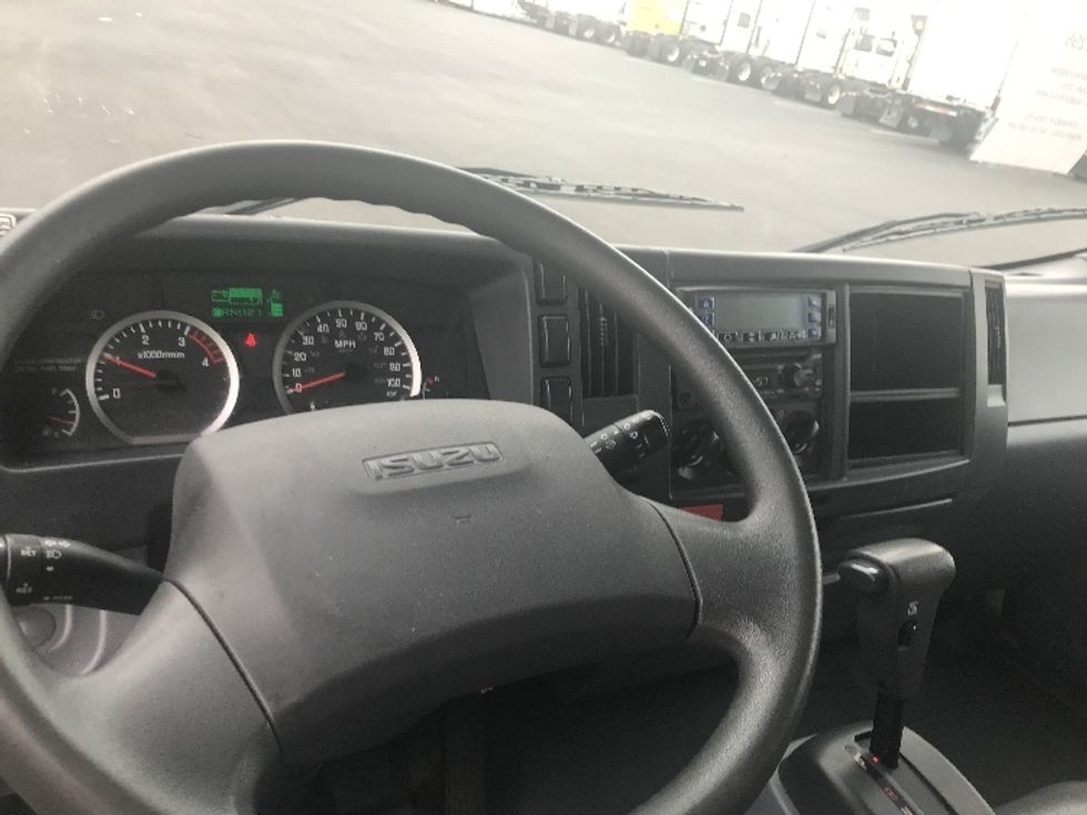 Refrigerated Truck-Light and Medium Duty Trucks-Isuzu-2020-NRR-Pennsauken-NJ-129,860\n\t\tmiles-$ 49,500 - Image 17
