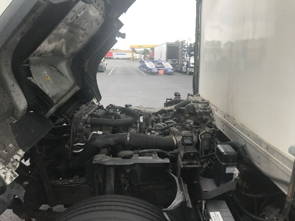 Refrigerated Truck-Light and Medium Duty Trucks-Isuzu-2020-NRR-Pennsauken-NJ-129,860\n\t\tmiles-$ 49,500 - Image 24