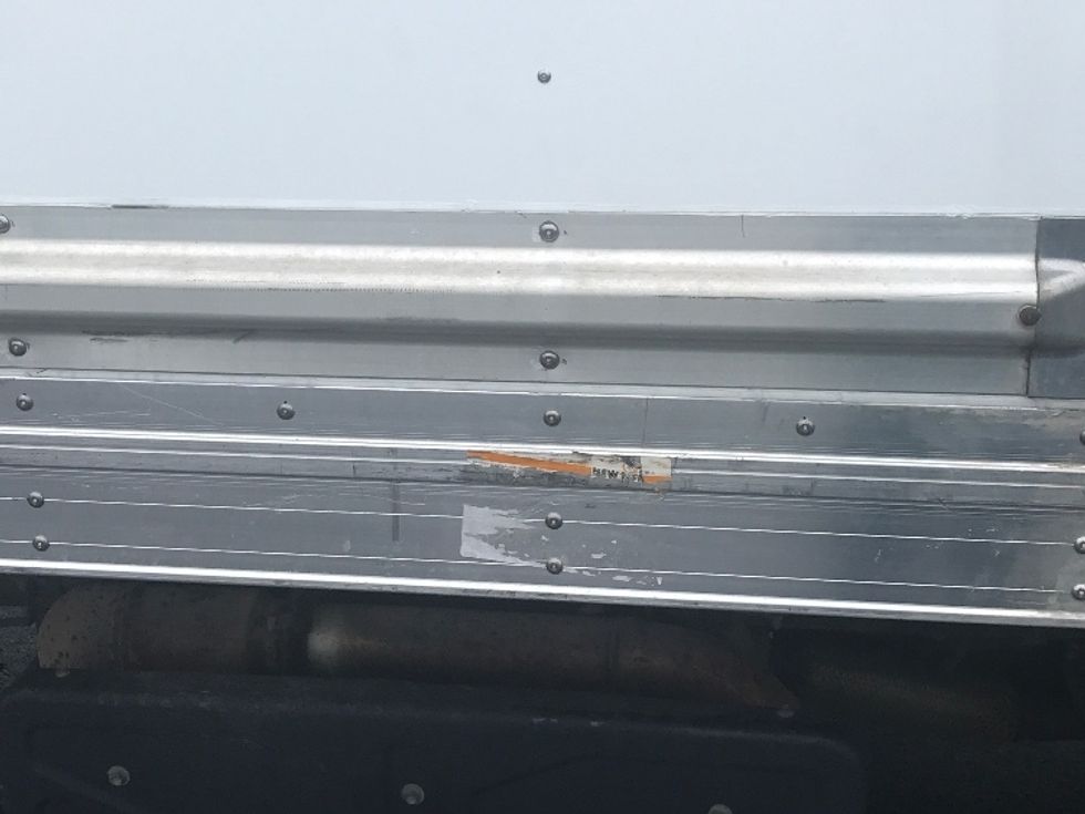 Refrigerated Truck-Light and Medium Duty Trucks-Isuzu-2020-NRR-Pennsauken-NJ-129,860\n\t\tmiles-$ 49,500 - Image 27