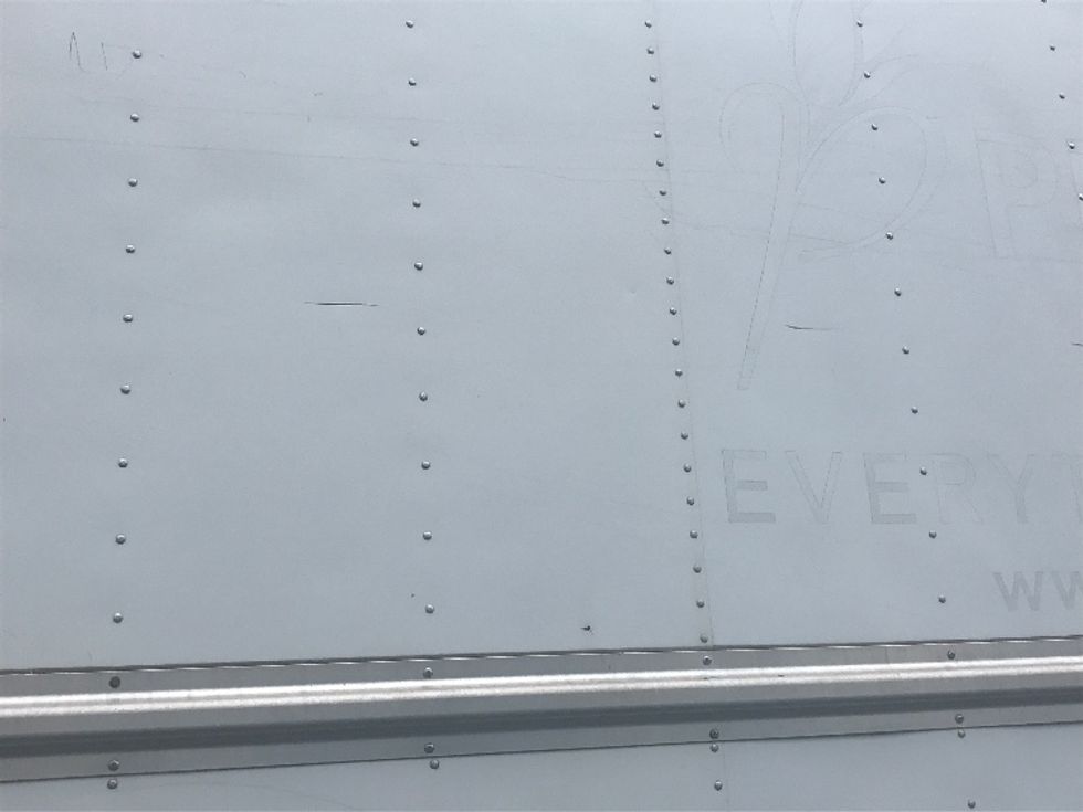 Refrigerated Truck-Light and Medium Duty Trucks-Isuzu-2020-NRR-Pennsauken-NJ-129,860\n\t\tmiles-$ 49,500 - Image 28