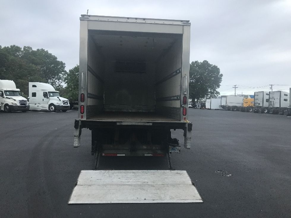 Refrigerated Truck-Light and Medium Duty Trucks-Isuzu-2020-NRR-Pennsauken-NJ-129,860\n\t\tmiles-$ 49,500 - Image 9
