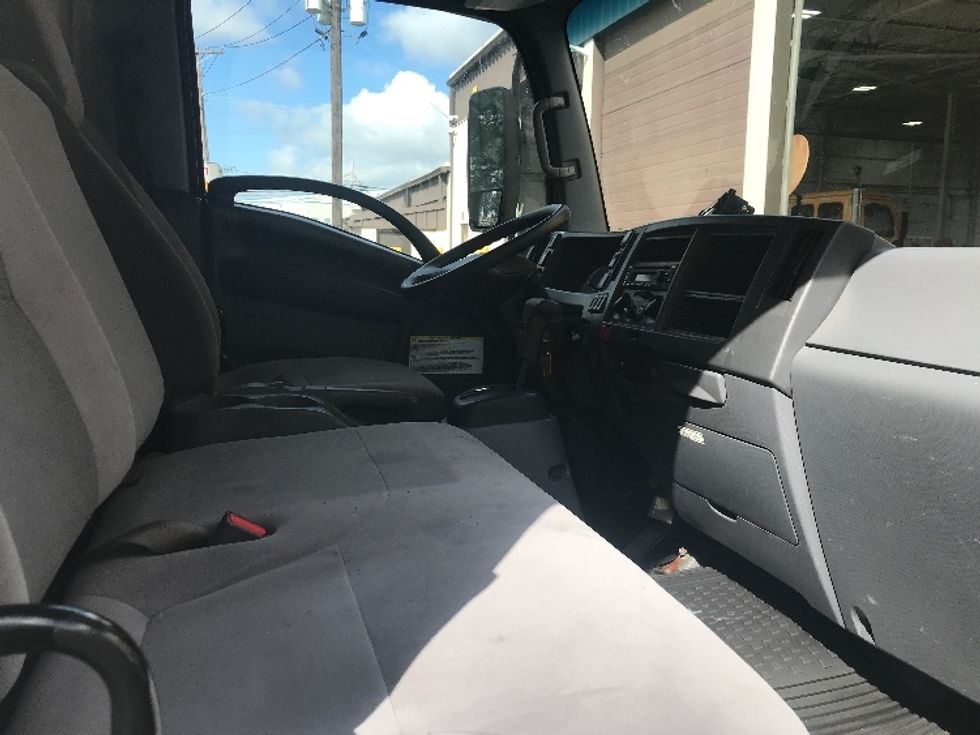 Refrigerated Truck-Light and Medium Duty Trucks-Isuzu-2020-NRR-Pennsauken-NJ-138,015\n\t\tmiles-$ 47,500 - Image 22