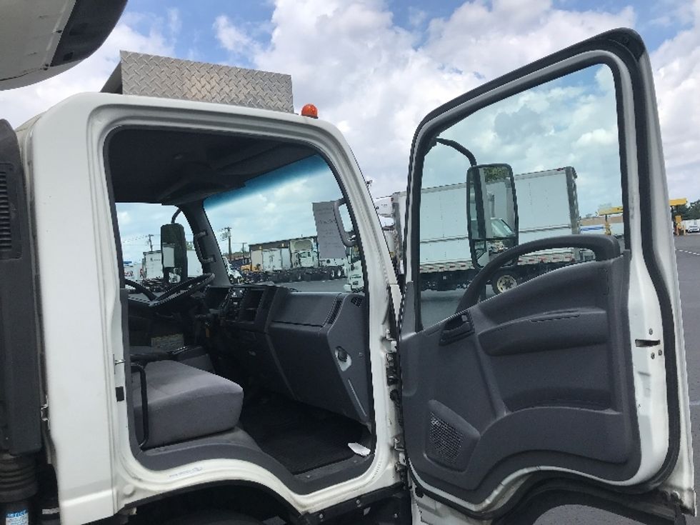 Refrigerated Truck-Light and Medium Duty Trucks-Isuzu-2020-NRR-Pennsauken-NJ-161,506\n\t\tmiles-$ 43,750 - Image 16