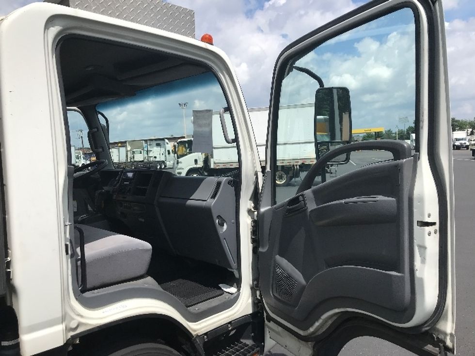 Refrigerated Truck-Light and Medium Duty Trucks-Isuzu-2020-NRR-Pennsauken-NJ-161,506\n\t\tmiles-$ 43,750 - Image 20