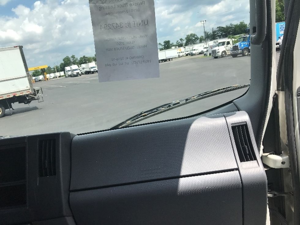 Refrigerated Truck-Light and Medium Duty Trucks-Isuzu-2020-NRR-Pennsauken-NJ-161,506\n\t\tmiles-$ 43,750 - Image 21