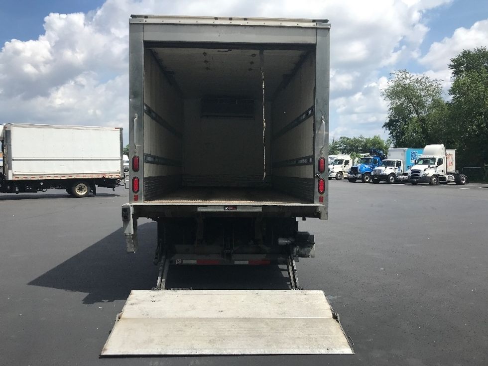 Refrigerated Truck-Light and Medium Duty Trucks-Isuzu-2020-NRR-Pennsauken-NJ-161,506\n\t\tmiles-$ 43,750 - Image 9