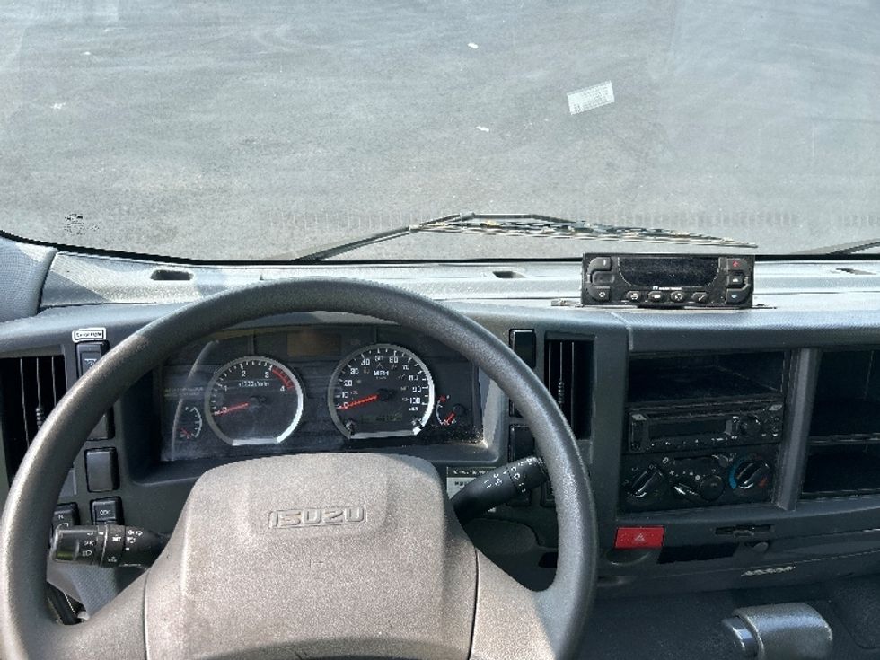 Refrigerated Truck-Light and Medium Duty Trucks-Isuzu-2020-NRR-Pennsauken-NJ-166,756\n\t\tmiles-$ 44,000 - Image 18