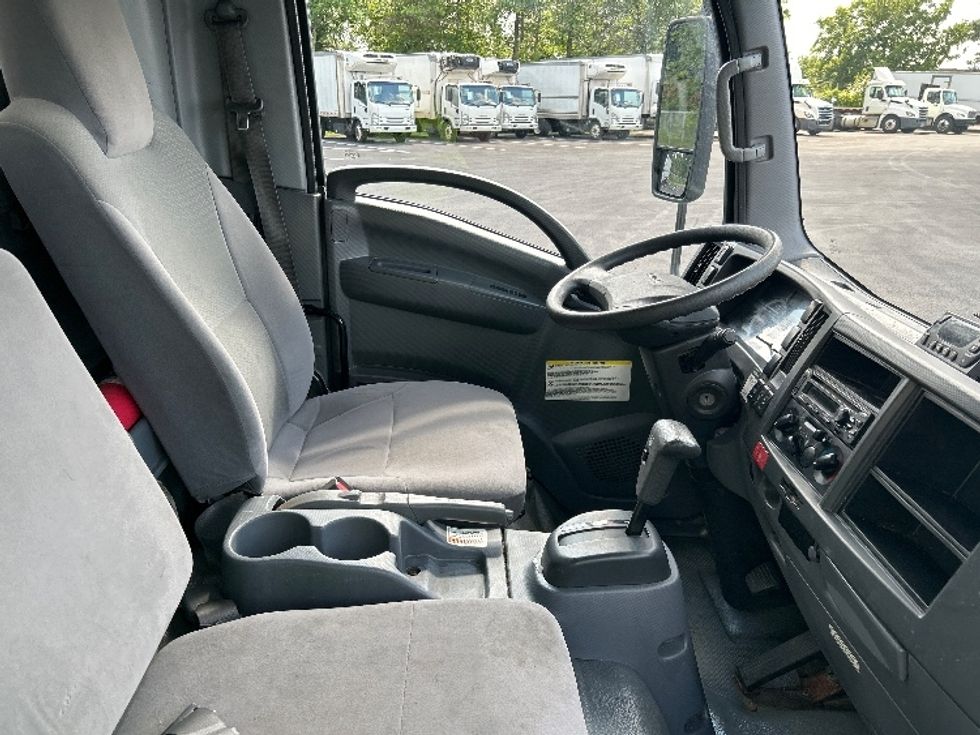 Refrigerated Truck-Light and Medium Duty Trucks-Isuzu-2020-NRR-Pennsauken-NJ-166,756\n\t\tmiles-$ 44,000 - Image 22