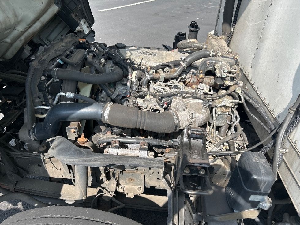 Refrigerated Truck-Light and Medium Duty Trucks-Isuzu-2020-NRR-Pennsauken-NJ-166,756\n\t\tmiles-$ 44,000 - Image 24