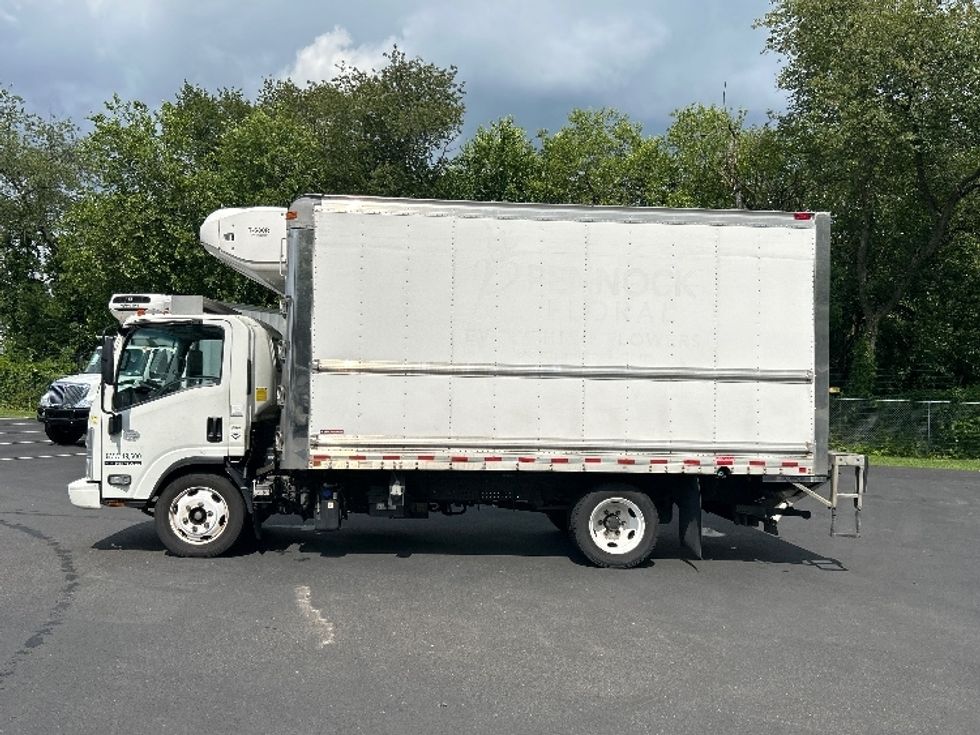 Refrigerated Truck-Light and Medium Duty Trucks-Isuzu-2020-NRR-Pennsauken-NJ-166,756\n\t\tmiles-$ 44,000 - Image 4