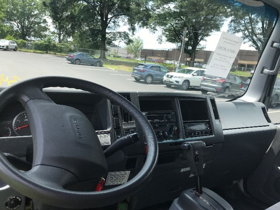 Refrigerated Truck-Light and Medium Duty Trucks-Isuzu-2020-NRR-Pennsauken-NJ-193,449\n\t\tmiles-$ 39,500 - Image 18