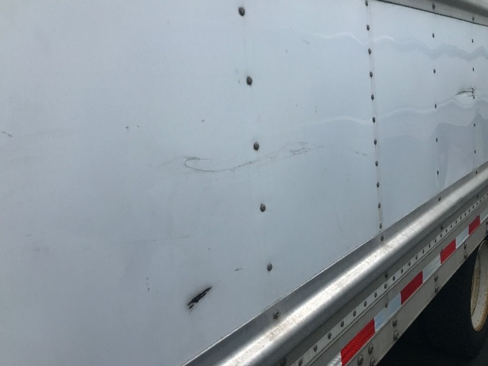 Refrigerated Truck-Light and Medium Duty Trucks-Isuzu-2020-NRR-Pennsauken-NJ-193,449\n\t\tmiles-$ 39,500 - Image 23