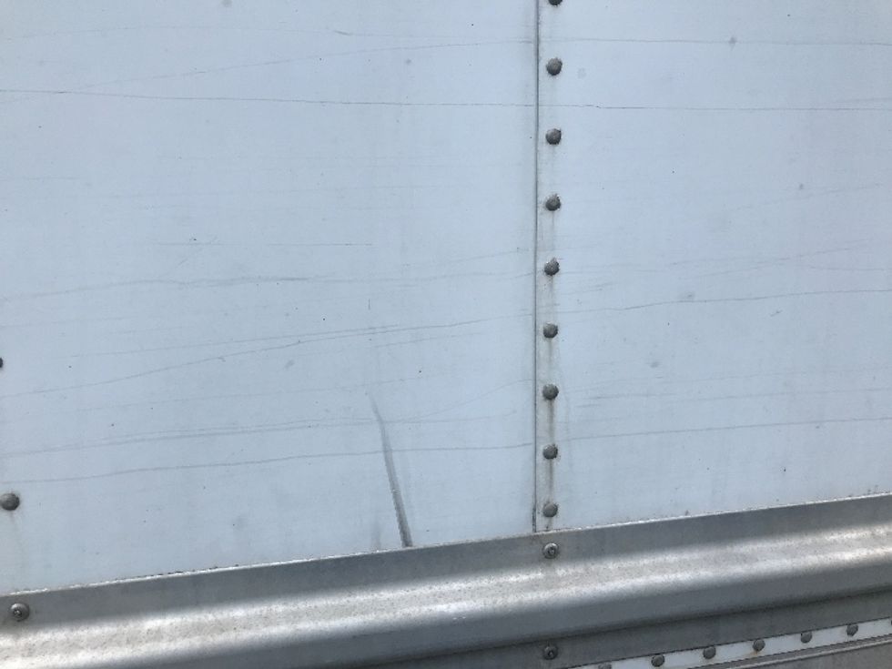 Refrigerated Truck-Light and Medium Duty Trucks-Isuzu-2020-NRR-Pennsauken-NJ-193,449\n\t\tmiles-$ 39,500 - Image 26