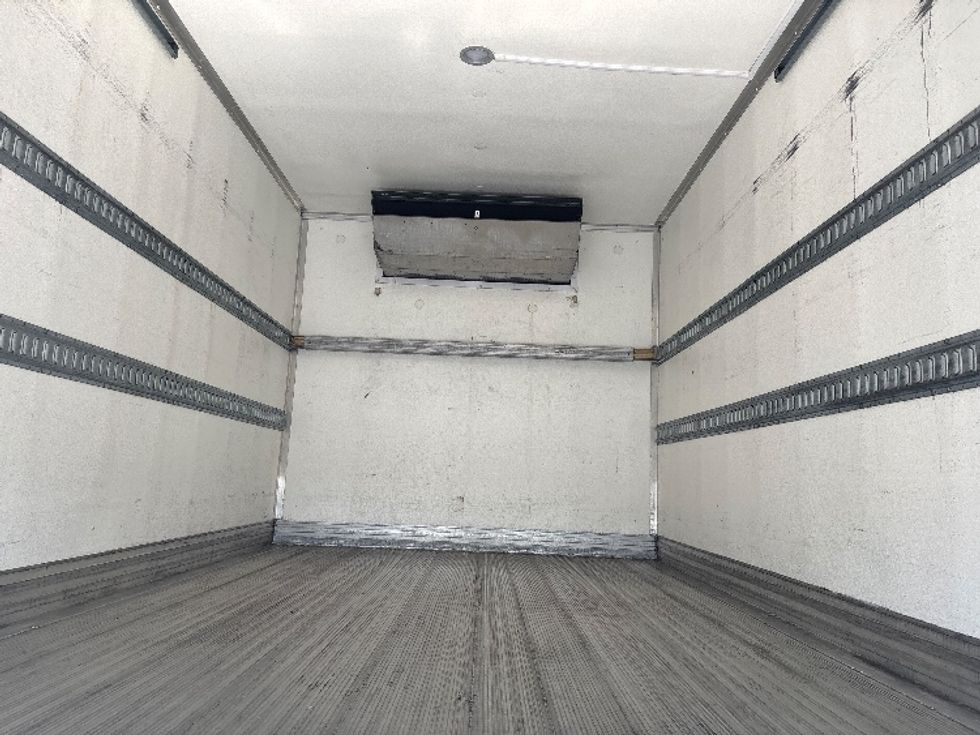 Refrigerated Truck-Light and Medium Duty Trucks-Isuzu-2020-NRR-Phoenix-AZ-161,987\n\t\tmiles-$ 47,750 - Image 8