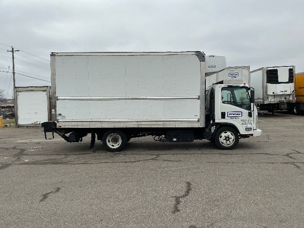 Refrigerated Truck-Light and Medium Duty Trucks-Isuzu-2020-NRR-Piqua-OH-148,015\n\t\tmiles-$ 51,000 - Image 15