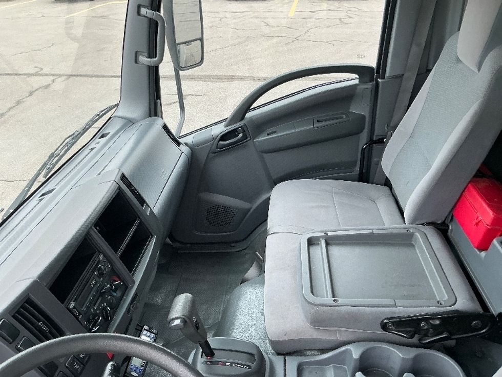 Refrigerated Truck-Light and Medium Duty Trucks-Isuzu-2020-NRR-Piqua-OH-148,015\n\t\tmiles-$ 51,000 - Image 19