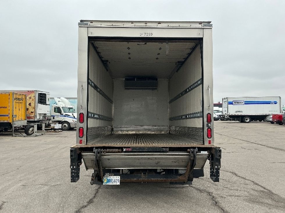 Refrigerated Truck-Light and Medium Duty Trucks-Isuzu-2020-NRR-Piqua-OH-148,015\n\t\tmiles-$ 51,000 - Image 8
