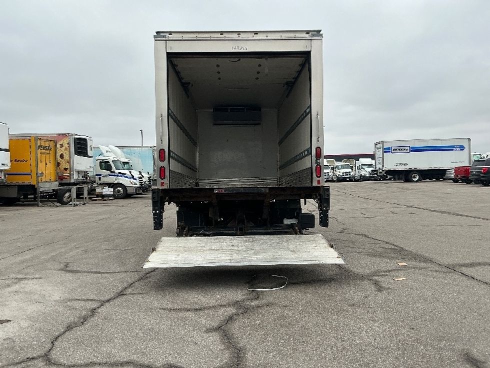 Refrigerated Truck-Light and Medium Duty Trucks-Isuzu-2020-NRR-Piqua-OH-148,015\n\t\tmiles-$ 51,000 - Image 9