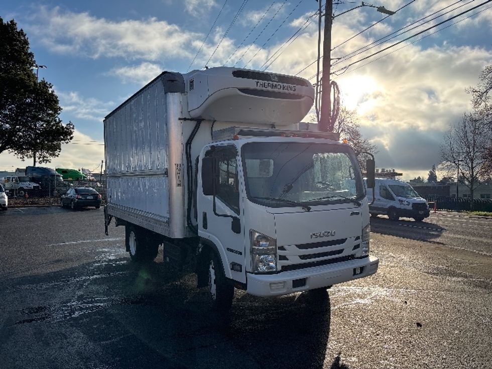 Refrigerated Truck-Light and Medium Duty Trucks-Isuzu-2020-NRR-Portland-OR-101,919\n\t\tmiles-$ 57,500 - Image 1