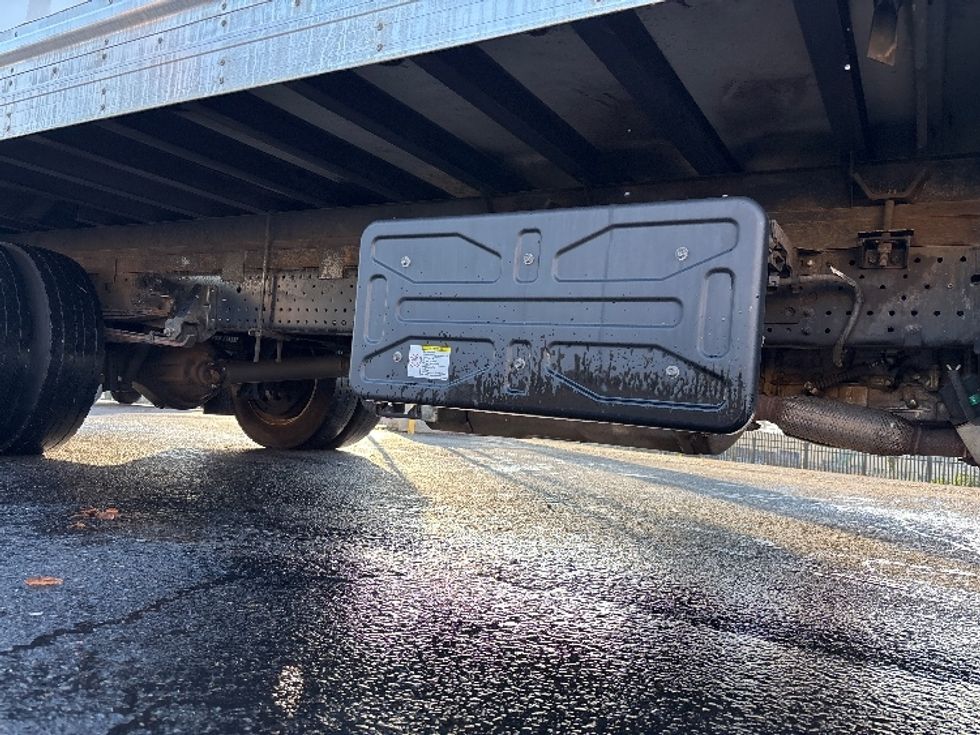 Refrigerated Truck-Light and Medium Duty Trucks-Isuzu-2020-NRR-Portland-OR-101,919\n\t\tmiles-$ 57,500 - Image 13