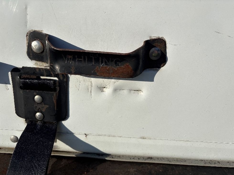 Refrigerated Truck-Light and Medium Duty Trucks-Isuzu-2020-NRR-Portland-OR-101,919\n\t\tmiles-$ 57,500 - Image 27