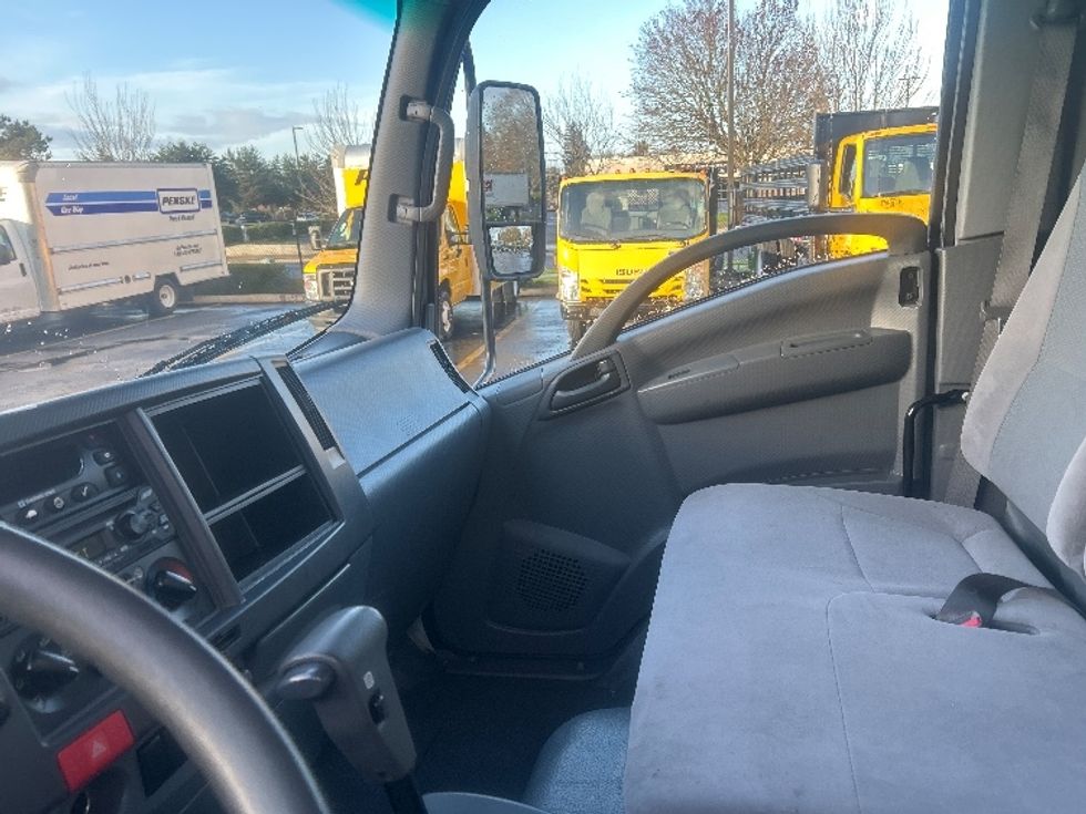Refrigerated Truck-Light and Medium Duty Trucks-Isuzu-2020-NRR-Portland-OR-128,251\n\t\tmiles-$ 54,500 - Image 19
