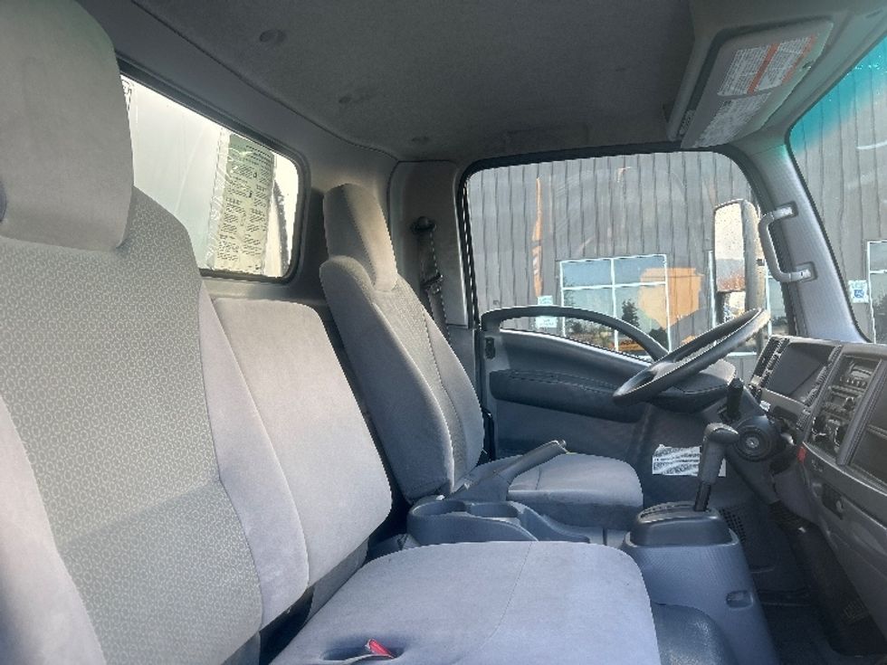 Refrigerated Truck-Light and Medium Duty Trucks-Isuzu-2020-NRR-Portland-OR-128,251\n\t\tmiles-$ 54,500 - Image 22