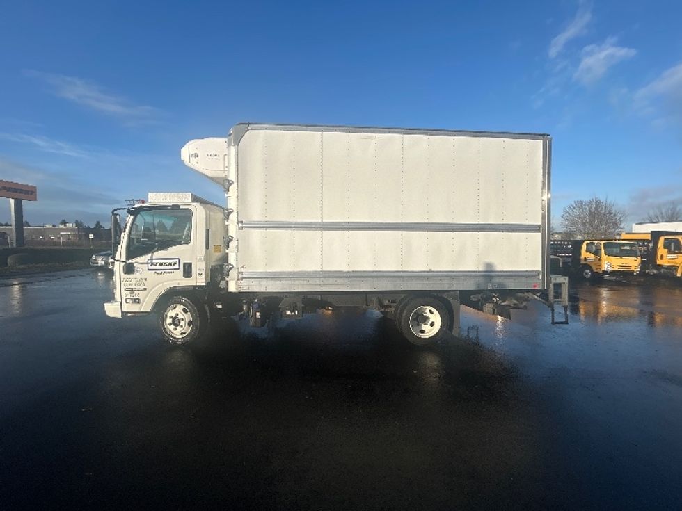 Refrigerated Truck-Light and Medium Duty Trucks-Isuzu-2020-NRR-Portland-OR-128,251\n\t\tmiles-$ 54,500 - Image 4