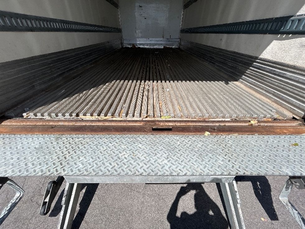 Refrigerated Truck-Light and Medium Duty Trucks-Isuzu-2020-NRR-Rochester-NY-155,926\n\t\tmiles-$ 48,750 - Image 10