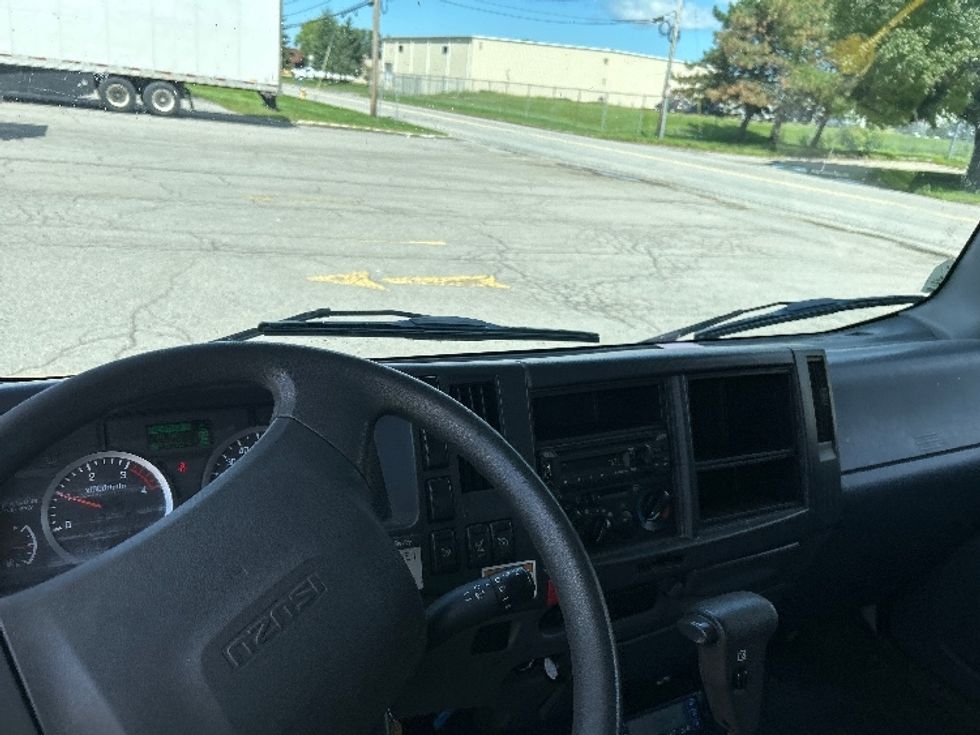 Refrigerated Truck-Light and Medium Duty Trucks-Isuzu-2020-NRR-Rochester-NY-155,926\n\t\tmiles-$ 48,750 - Image 17