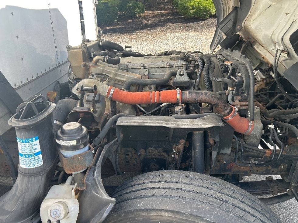 Refrigerated Truck-Light and Medium Duty Trucks-Isuzu-2020-NRR-Springfield-MA-135,062\n\t\tmiles-$ 52,000 - Image 23
