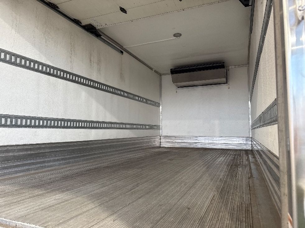Refrigerated Truck-Light and Medium Duty Trucks-Isuzu-2020-NRR-Sturtevant-WI-150,474\n\t\tmiles-$ 47,250 - Image 10