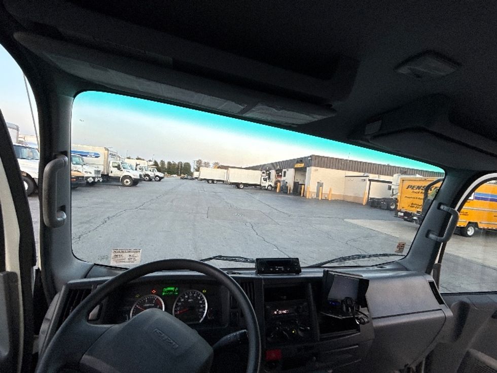 Refrigerated Truck-Light and Medium Duty Trucks-Isuzu-2020-NRR-Sturtevant-WI-150,474\n\t\tmiles-$ 47,250 - Image 17