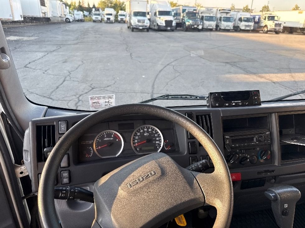 Refrigerated Truck-Light and Medium Duty Trucks-Isuzu-2020-NRR-Sturtevant-WI-83,907\n\t\tmiles-$ 56,500 - Image 16