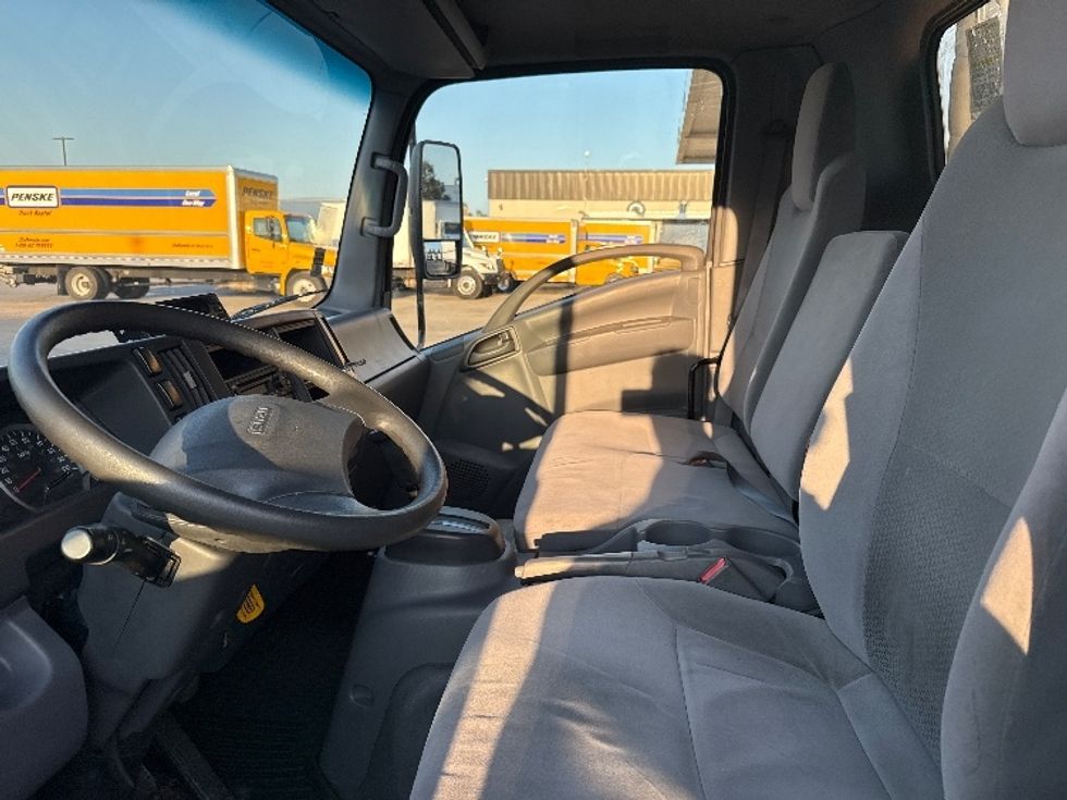 Refrigerated Truck-Light and Medium Duty Trucks-Isuzu-2020-NRR-Sturtevant-WI-83,907\n\t\tmiles-$ 56,500 - Image 18