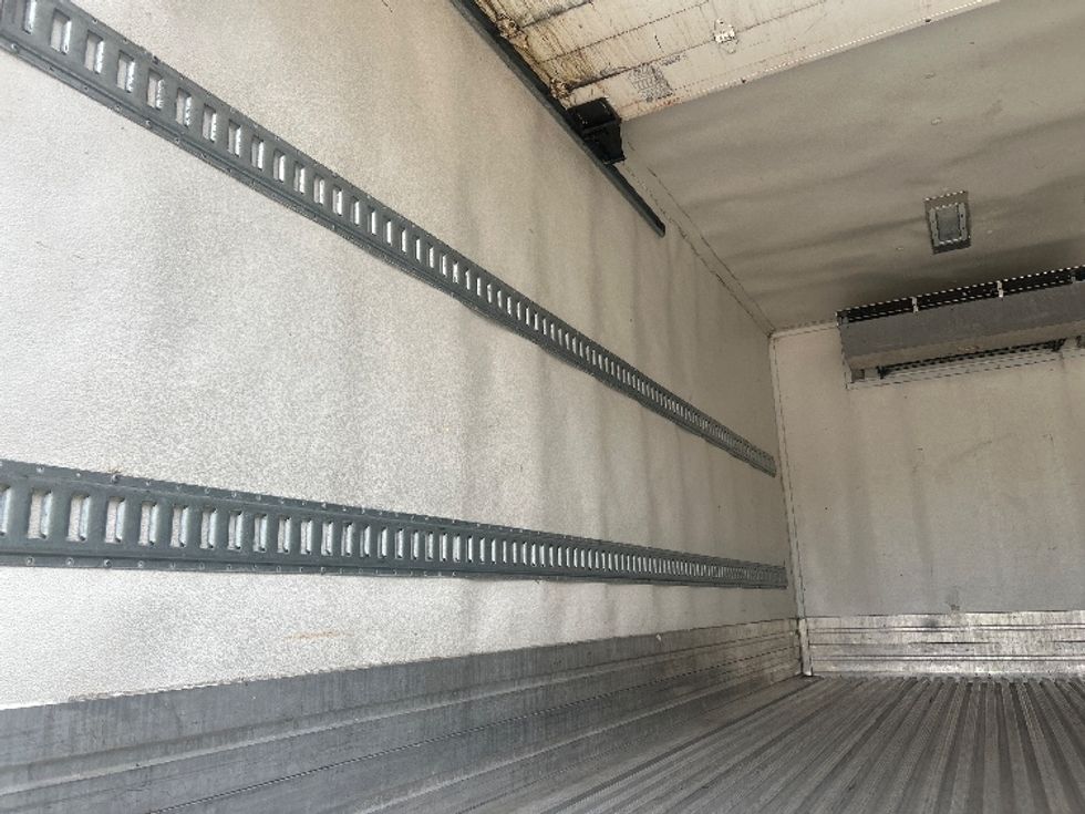 Refrigerated Truck-Light and Medium Duty Trucks-Isuzu-2020-NRR-Tallahassee-FL-165,488\n\t\tmiles-$ 46,250 - Image 11