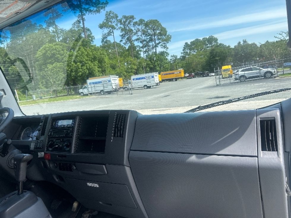 Refrigerated Truck-Light and Medium Duty Trucks-Isuzu-2020-NRR-Tallahassee-FL-165,488\n\t\tmiles-$ 46,250 - Image 21