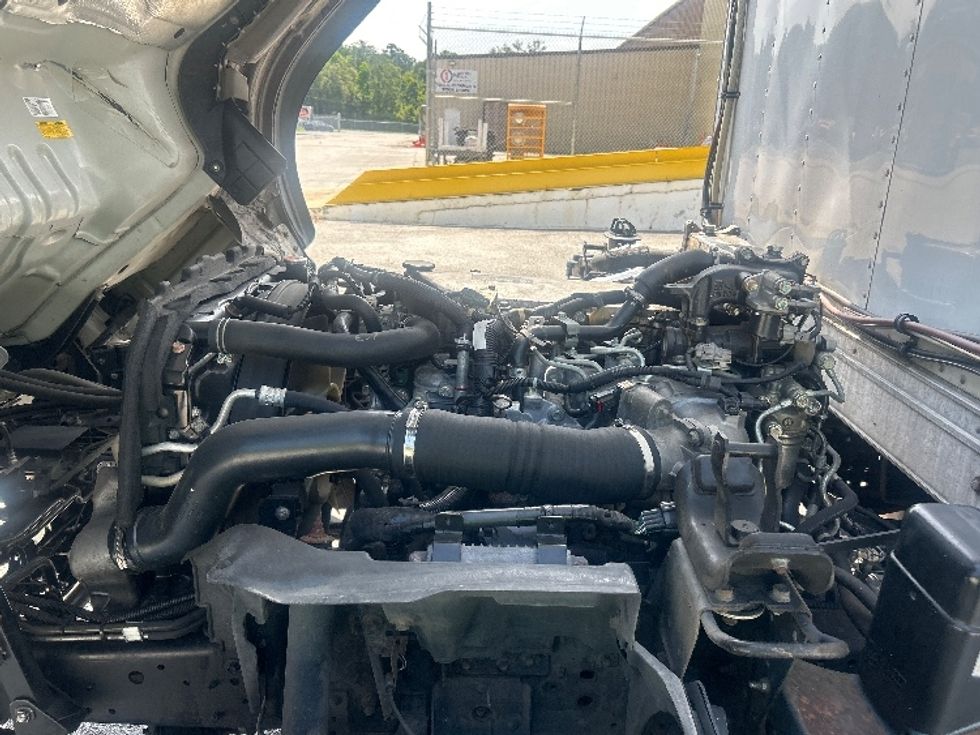 Refrigerated Truck-Light and Medium Duty Trucks-Isuzu-2020-NRR-Tallahassee-FL-165,488\n\t\tmiles-$ 46,250 - Image 24