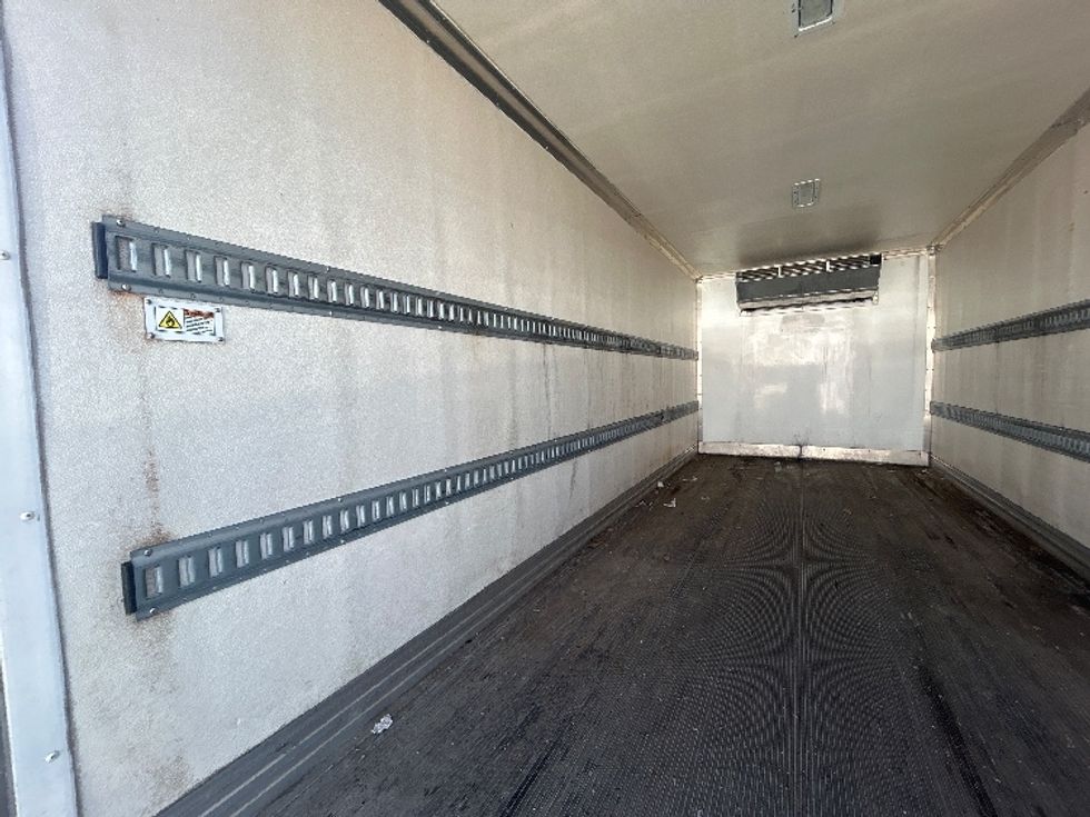 Refrigerated Truck-Light and Medium Duty Trucks-Isuzu-2020-NRR-Torrance-CA-108,793\n\t\tmiles-$ 54,250 - Image 11