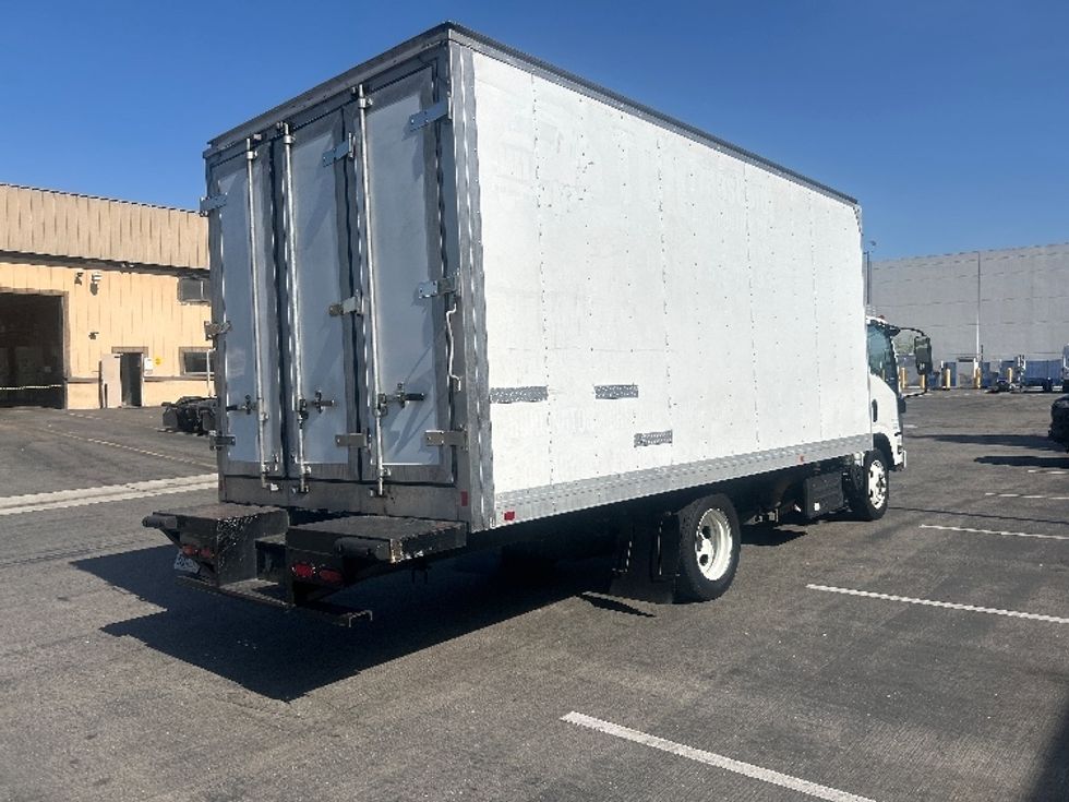 Refrigerated Truck-Light and Medium Duty Trucks-Isuzu-2020-NRR-Torrance-CA-108,793\n\t\tmiles-$ 54,250 - Image 13