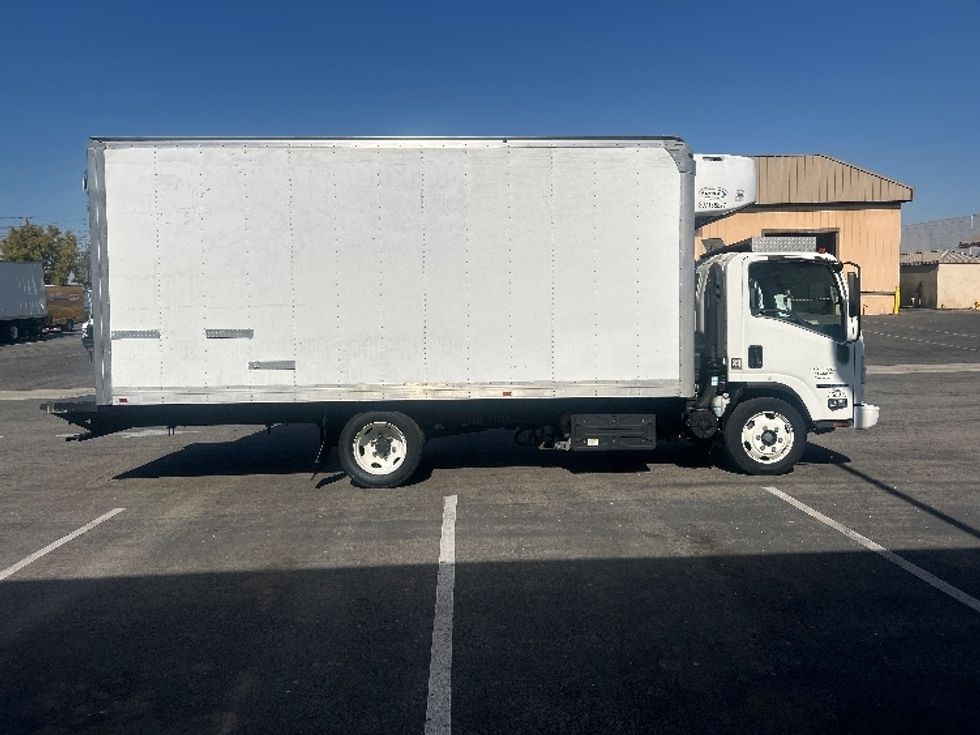 Refrigerated Truck-Light and Medium Duty Trucks-Isuzu-2020-NRR-Torrance-CA-108,793\n\t\tmiles-$ 54,250 - Image 15