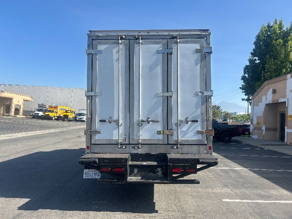 Refrigerated Truck-Light and Medium Duty Trucks-Isuzu-2020-NRR-Torrance-CA-108,793\n\t\tmiles-$ 54,250 - Image 7