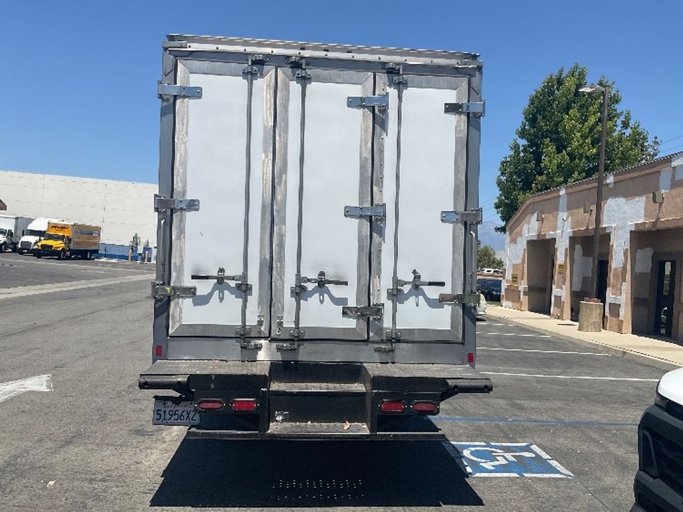 Refrigerated Truck-Light and Medium Duty Trucks-Isuzu-2020-NRR-Torrance-CA-110,114\n\t\tmiles-$ 48,750 - Image 7