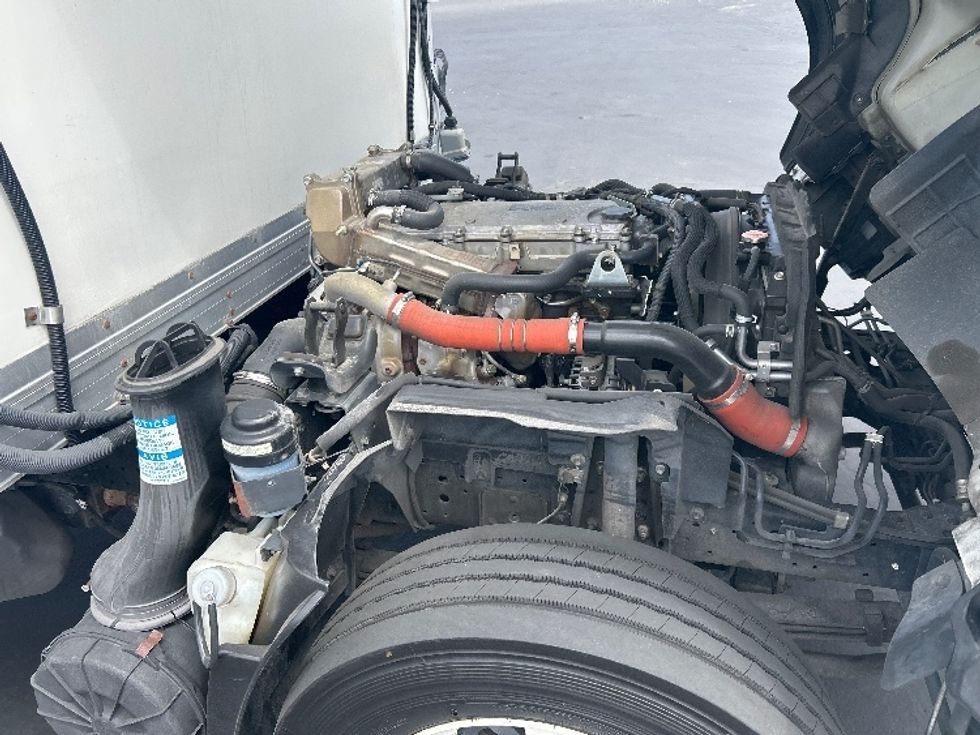 Refrigerated Truck-Light and Medium Duty Trucks-Isuzu-2020-NRR-Torrance-CA-151,963\n\t\tmiles-$ 48,250 - Image 22