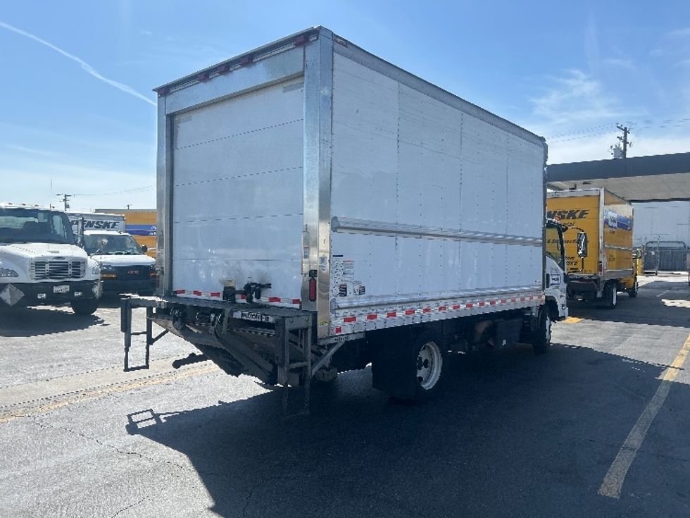Refrigerated Truck-Light and Medium Duty Trucks-Isuzu-2020-NRR-Torrance-CA-197,178\n\t\tmiles-$ 40,750 - Image 13