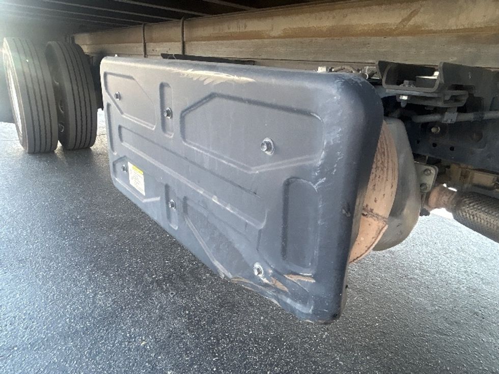 Refrigerated Truck-Light and Medium Duty Trucks-Isuzu-2020-NRR-Torrance-CA-197,178\n\t\tmiles-$ 40,750 - Image 14