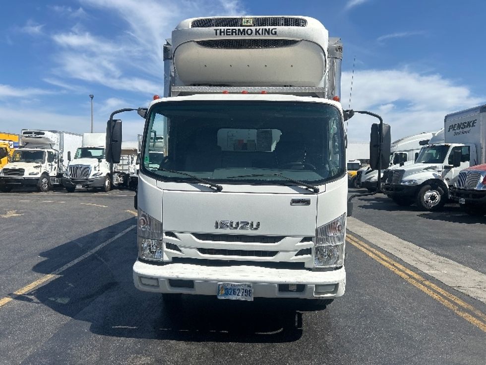 Refrigerated Truck-Light and Medium Duty Trucks-Isuzu-2020-NRR-Torrance-CA-197,178\n\t\tmiles-$ 40,750 - Image 2
