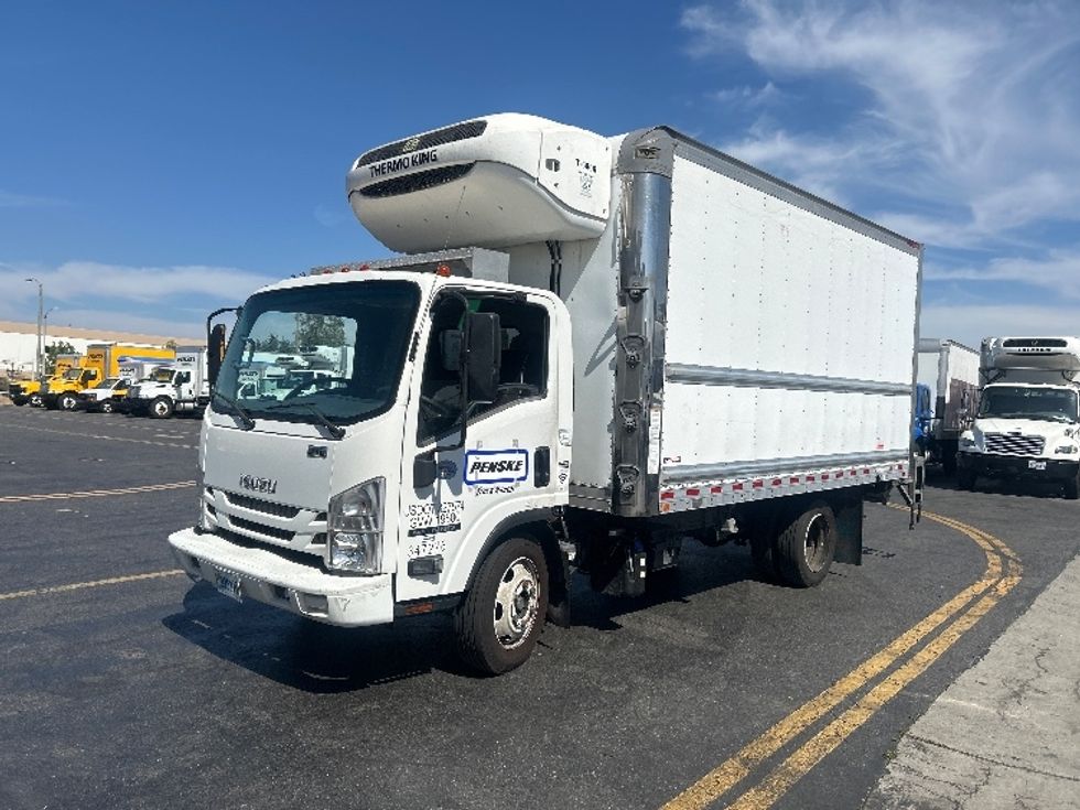 Refrigerated Truck-Light and Medium Duty Trucks-Isuzu-2020-NRR-Torrance-CA-197,178\n\t\tmiles-$ 40,750 - Image 3