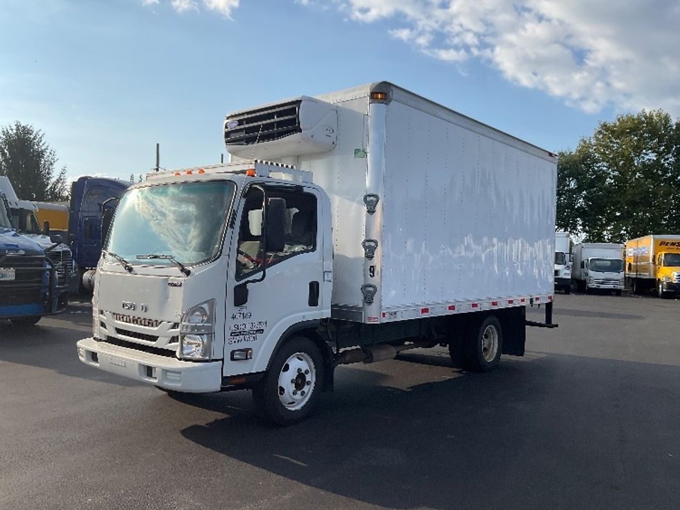 2021 Isuzu NPR photo 3