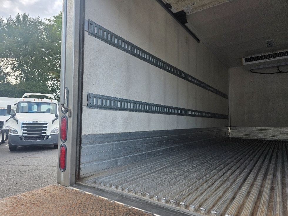 Refrigerated Truck-Light and Medium Duty Trucks-Isuzu-2021-NPRXD-Dayton-NJ-111,374\n\t\tmiles-$ 54,000 - Image 11